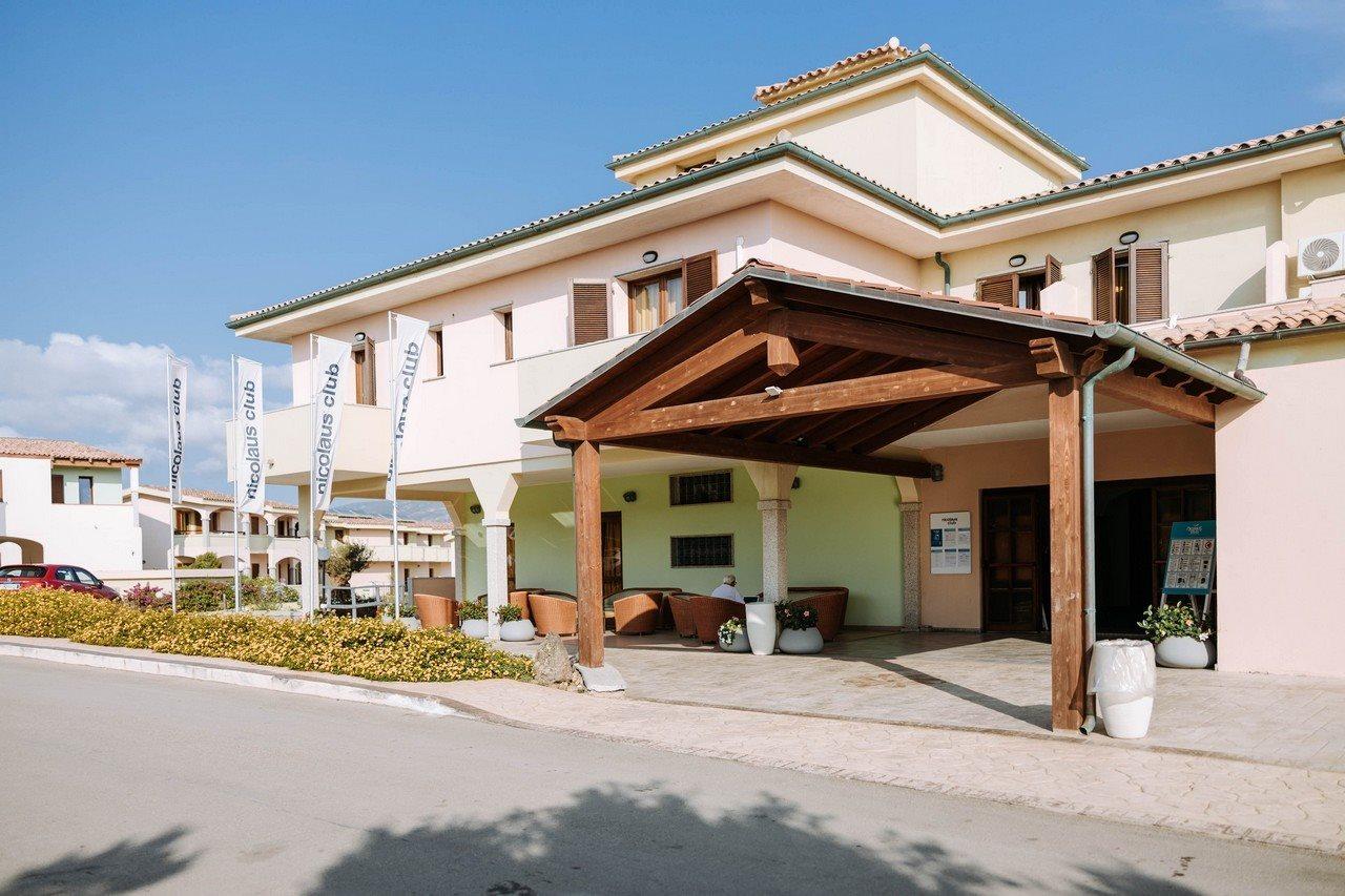 Baia Delle Mimose Badesi Exterior foto